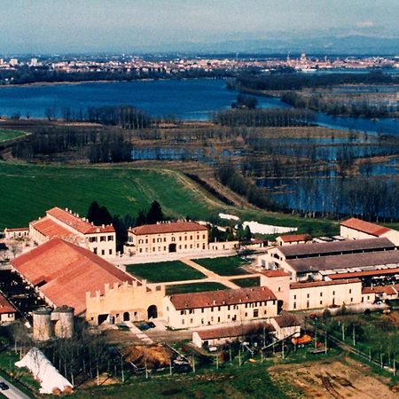 Agriturismo Corte Virgiliana Virgilio Zewnętrze zdjęcie