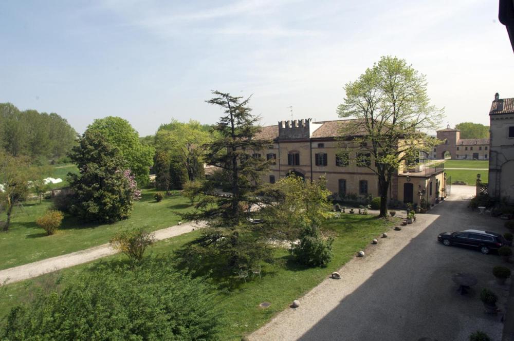 Agriturismo Corte Virgiliana Virgilio Zewnętrze zdjęcie