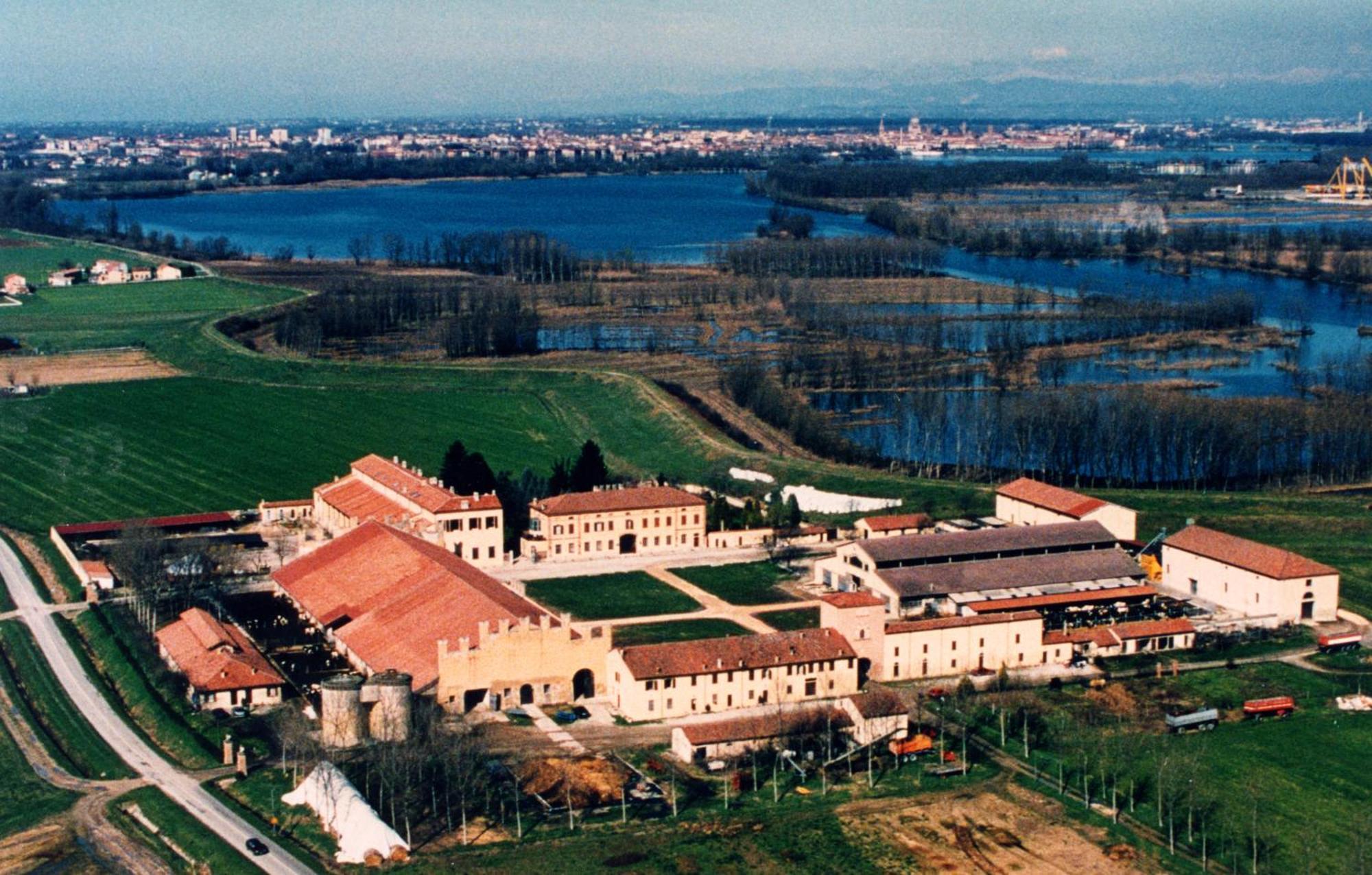 Agriturismo Corte Virgiliana Virgilio Zewnętrze zdjęcie